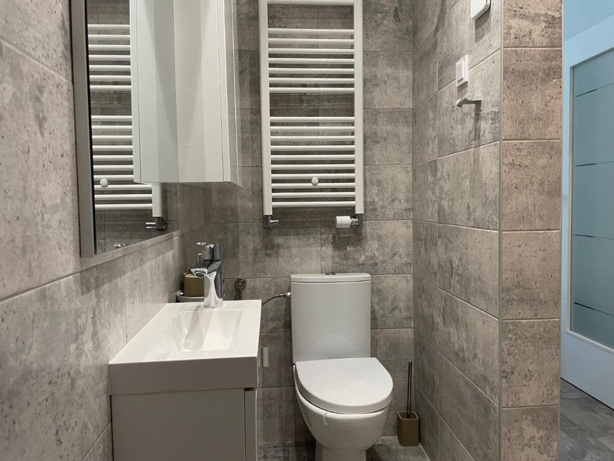 Cozy 2-Room Penthouse Lakeview W14 Букурещ Екстериор снимка