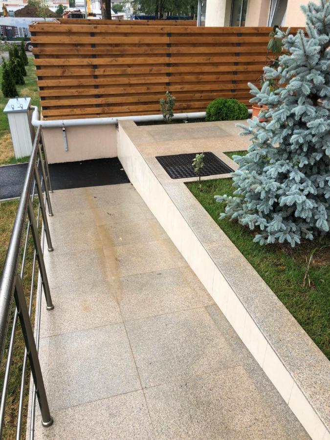 Cozy 2-Room Penthouse Lakeview W14 Букурещ Екстериор снимка